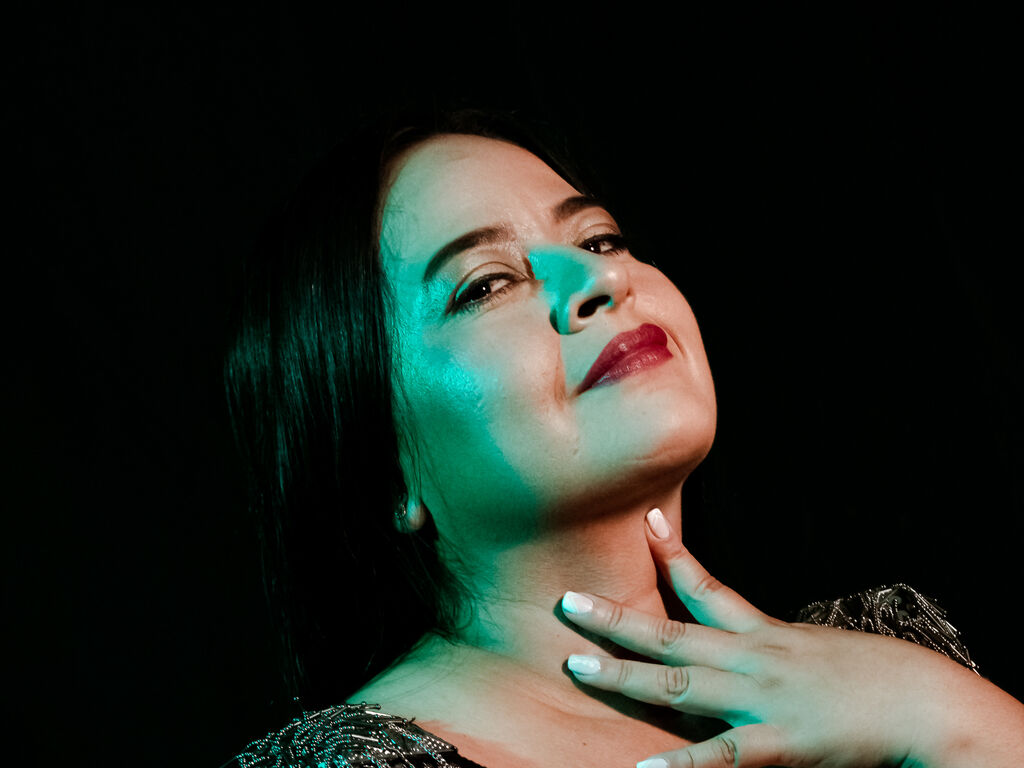 CassandraThonsom